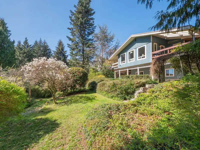 1459 GOWER POINT ROAD - photo 4 of 34