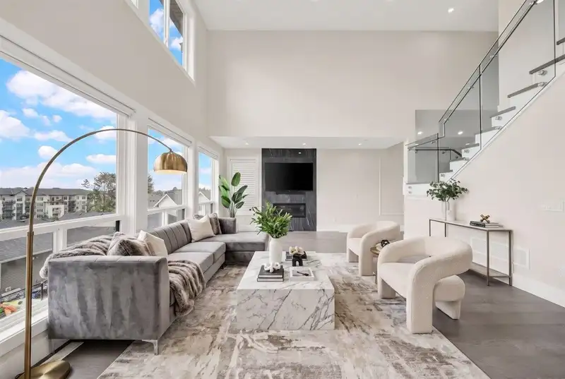 33958 PARR AVENUE - photo 4 of 39