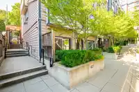 109 828 ROYAL AVENUE - thumbnail 34