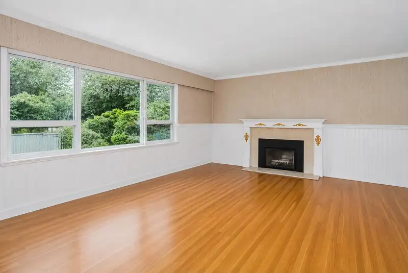 9360 PIERMOND ROAD - photo 3 of 36