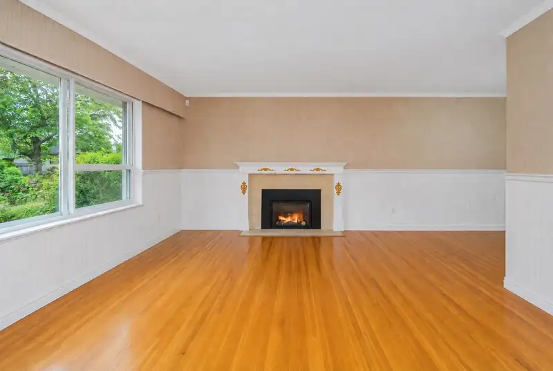 9360 PIERMOND ROAD - photo 4 of 36