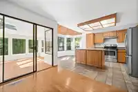 2066 149 STREET - thumbnail 32