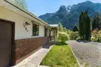 20984 RIVERVIEW DRIVE - thumbnail 3