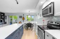 1121 ST. ANDREWS AVENUE - thumbnail 7