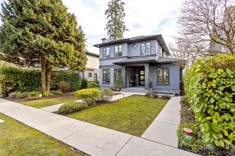 3726 W 35TH AVENUE - photo 1 of 40