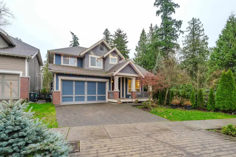 7050 208A STREET - photo 2 of 40