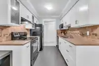 307 1210 PACIFIC STREET - thumbnail 4