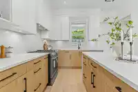 101 957 EDGAR AVENUE - thumbnail 10