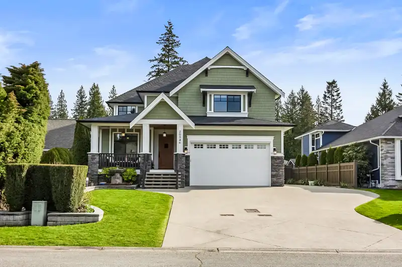 20546 94 AVENUE - photo 2 of 40