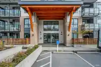 402 20356 72B AVENUE - thumbnail 1