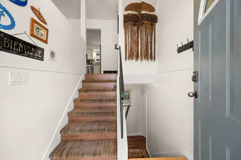 5866 179A STREET - photo 3 of 40