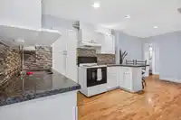 1167 CASTLE CRESCENT - thumbnail 30