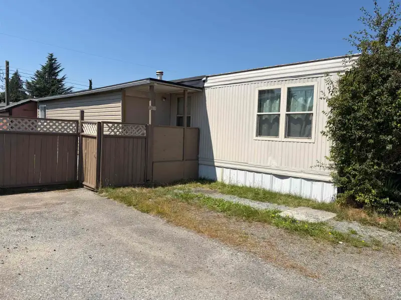 20 26892 FRASER HIGHWAY - photo 1 of 14