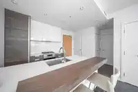 2508 4688 KINGSWAY STREET - thumbnail 10