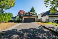 9290 203B STREET - thumbnail 1
