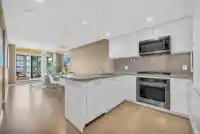 2605 3093 WINDSOR GATE - thumbnail 1