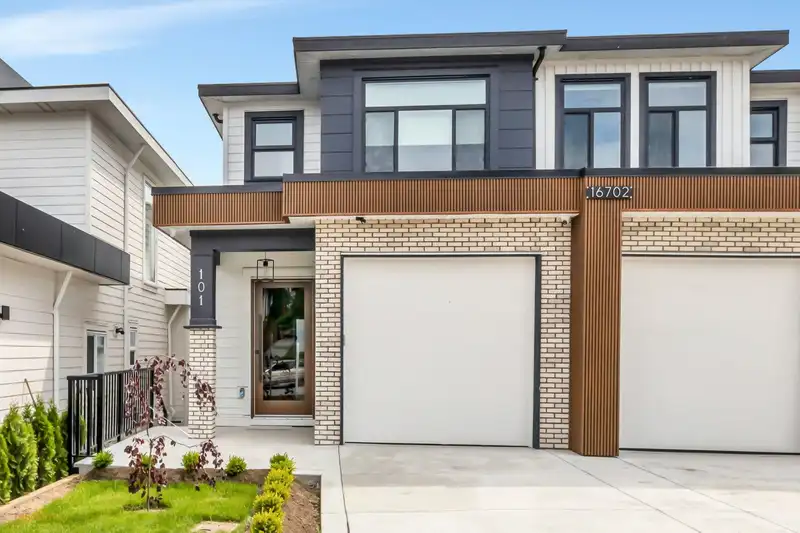 102 16702 16A AVENUE - photo 2 of 40