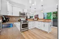 23803 128 CRESCENT - thumbnail 11
