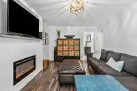 469 CARIBOO CRESCENT - thumbnail 24