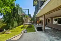 469 CARIBOO CRESCENT - thumbnail 34