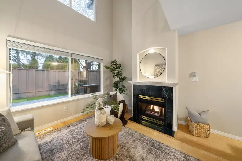 13 1370 RIVERWOOD GATE - photo 4 of 30