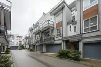 51 7947 209 STREET - thumbnail 1