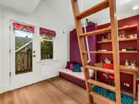 1747 BALACLAVA STREET - thumbnail 18