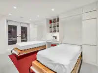 1747 BALACLAVA STREET - thumbnail 25