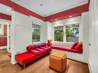 1747 BALACLAVA STREET - thumbnail 6