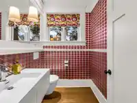 1747 BALACLAVA STREET - thumbnail 7