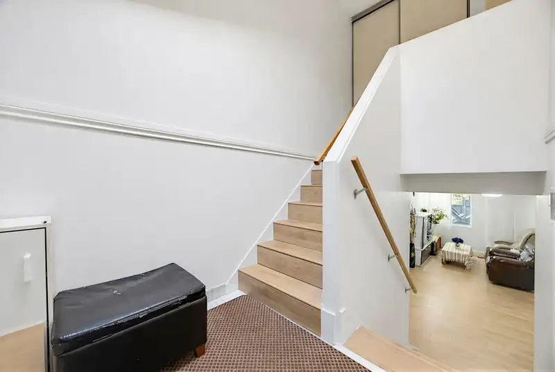 2757 ELLERSLIE AVENUE - photo 4 of 22