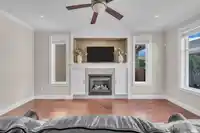 7689 211A STREET - thumbnail 13
