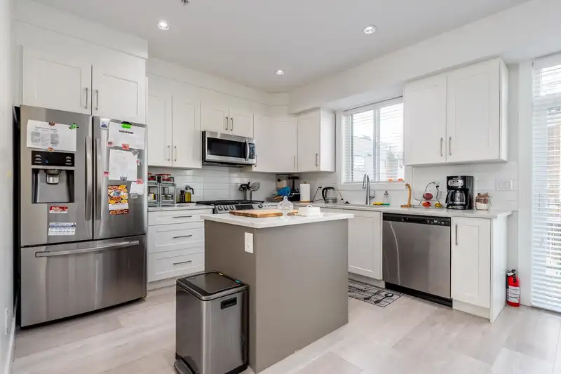11 19631 55 A AVENUE - photo 4 of 28