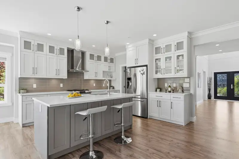 10166 247B STREET - photo 4 of 40