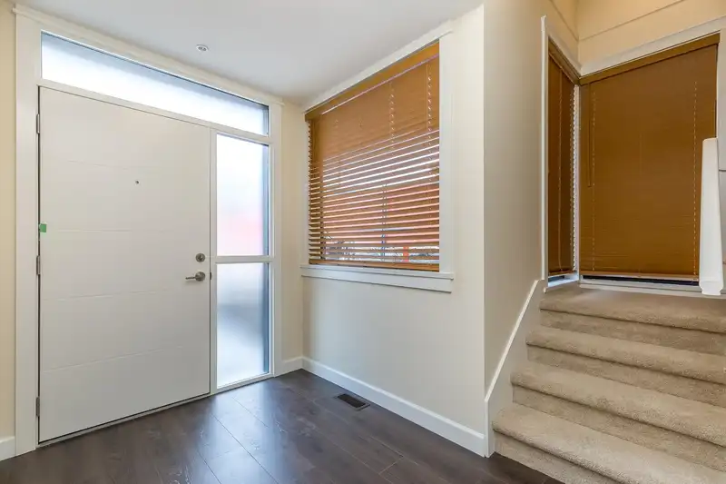 5 8567 204 STREET - photo 2 of 40