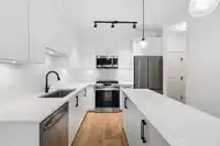 326 7506 199A STREET - thumbnail 2