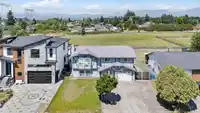 32745 OKANAGAN DRIVE - thumbnail 2