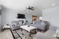 32745 OKANAGAN DRIVE - thumbnail 11