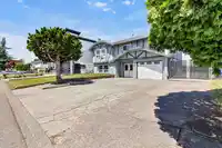 32745 OKANAGAN DRIVE - thumbnail 4