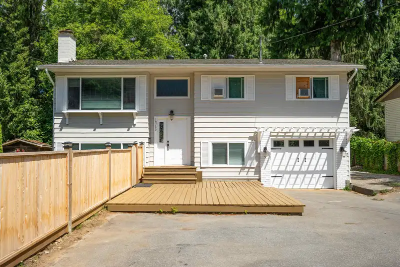 19745 38A AVENUE - photo 1 of 40