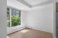 304 384 E 1ST AVENUE - thumbnail 9