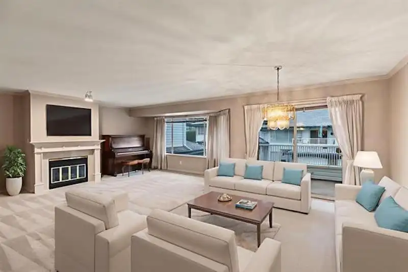 39 3115 TRAFALGAR STREET - photo 3 of 40