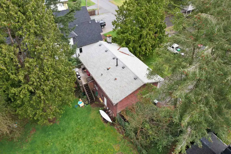 4047 204B STREET - photo 2 of 6