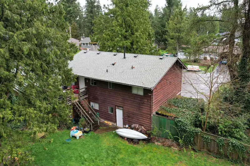 4047 204B STREET - photo 4 of 6
