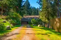 574 COWAN ROAD - thumbnail 2
