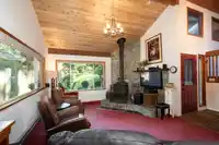 574 COWAN ROAD - thumbnail 3