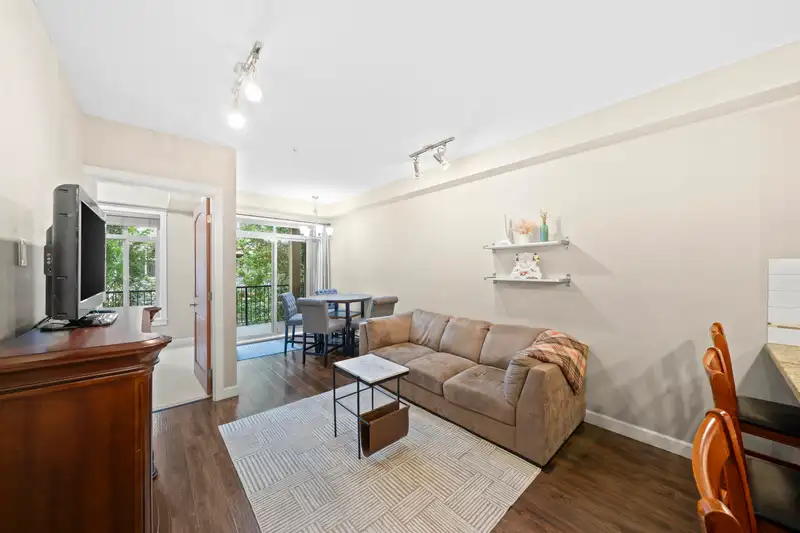 306 8328 207A STREET - photo 2 of 34