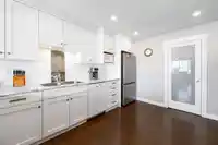 302 2451 GLADWIN ROAD - thumbnail 11
