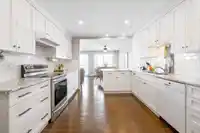 302 2451 GLADWIN ROAD - thumbnail 14