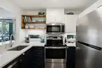 206 2388 TRIUMPH STREET - thumbnail 9